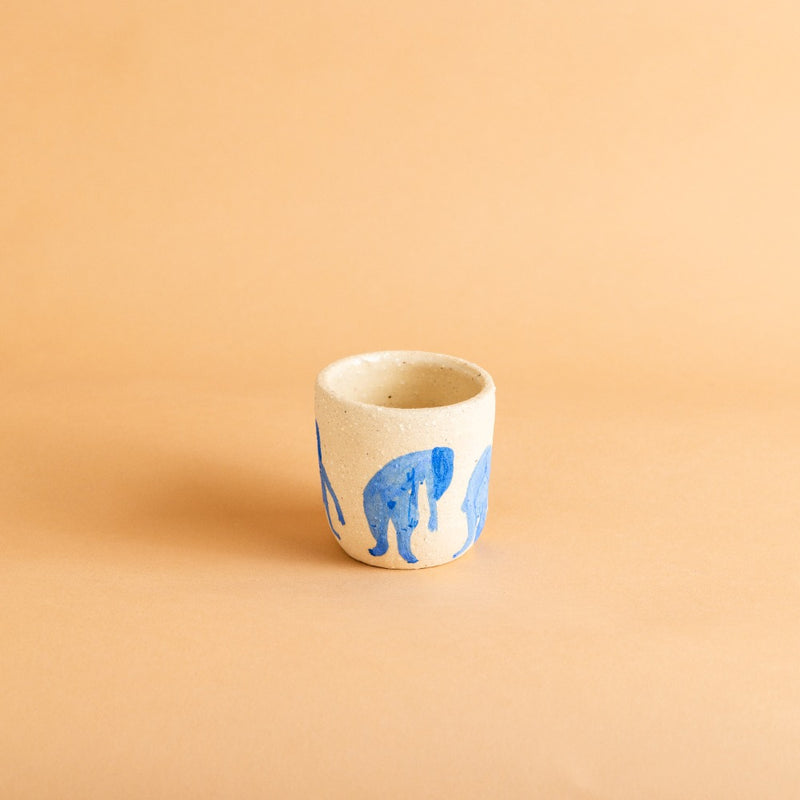 Various Blue Cuenquito Corpografías